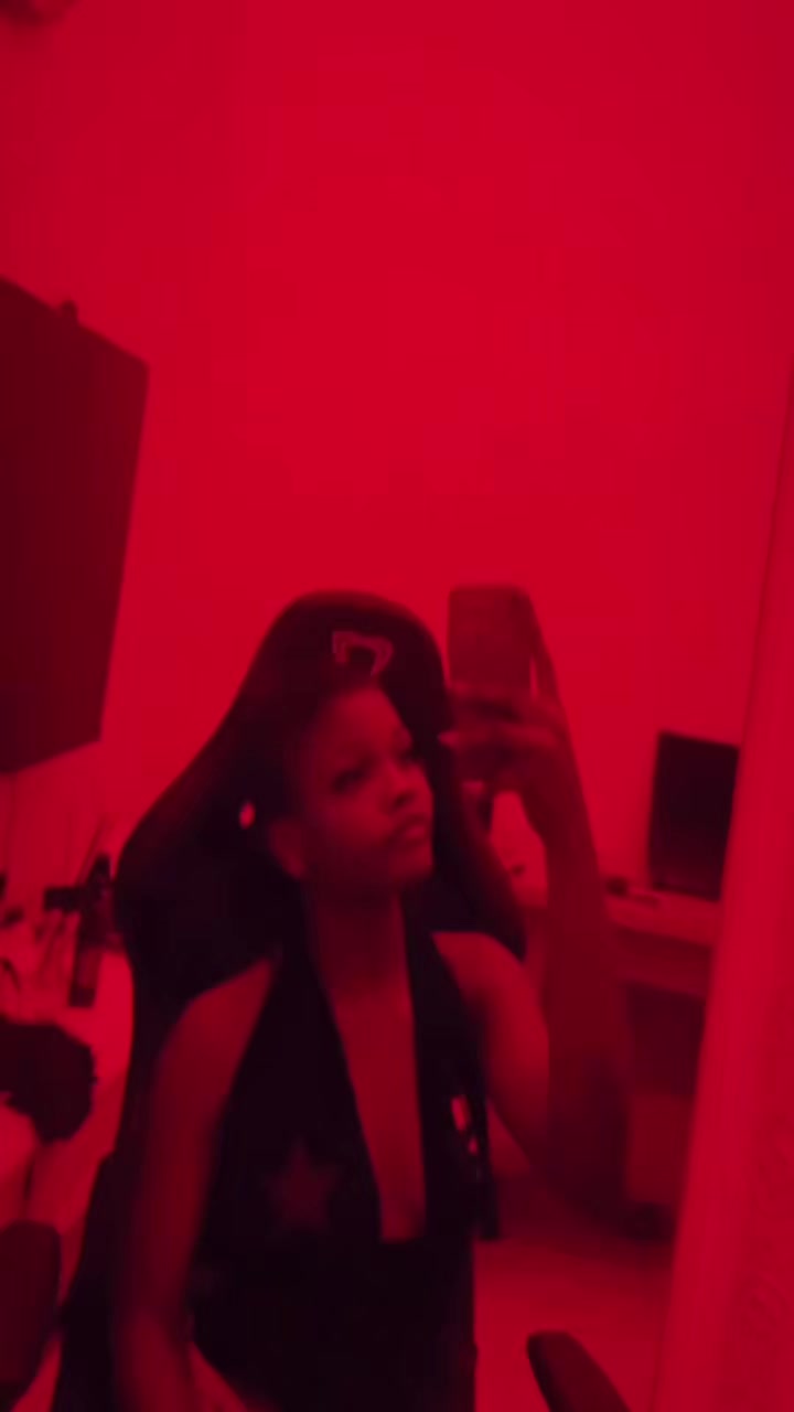 @Nazzy is pretty 🥹💕 asf