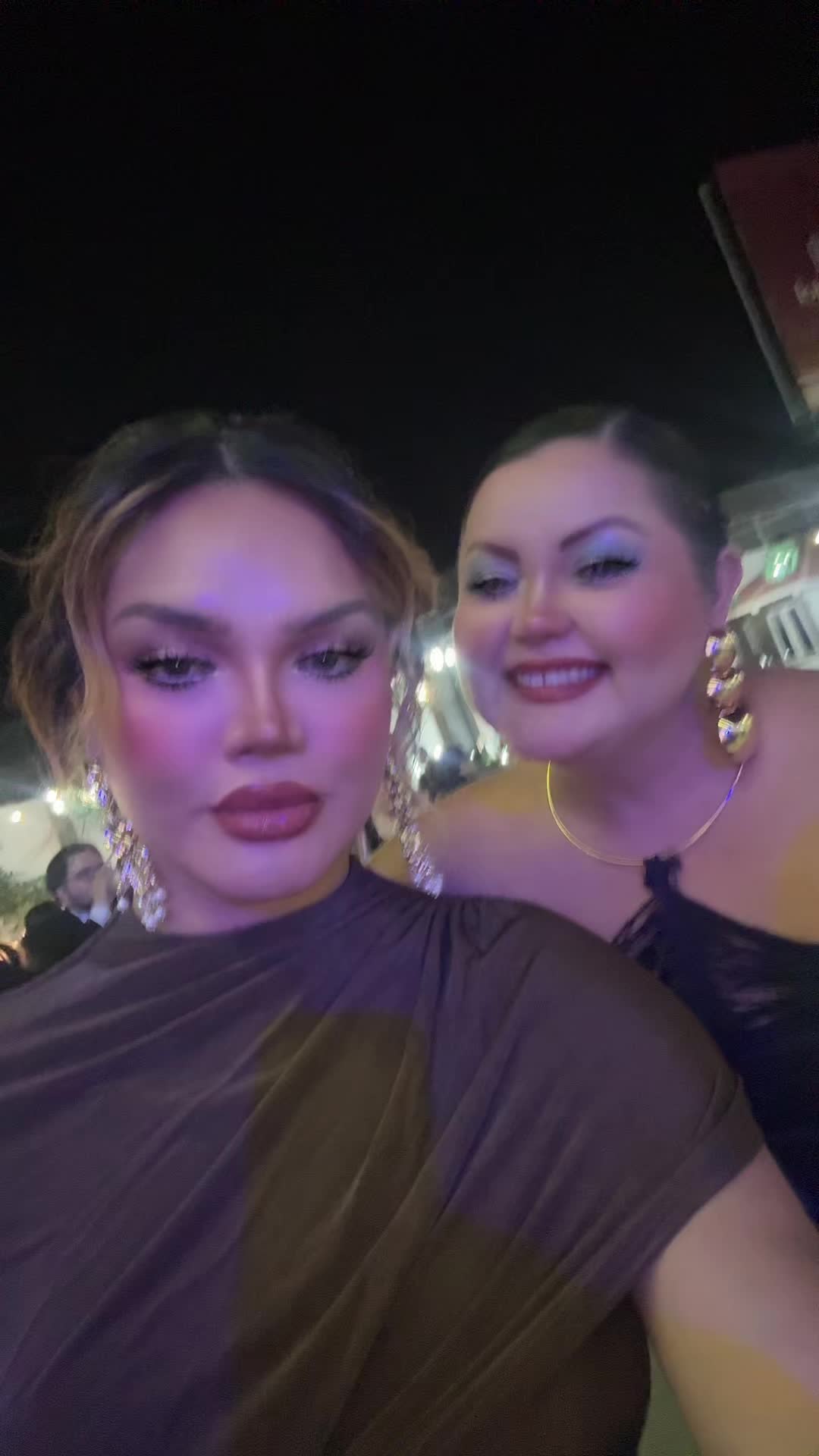 @Victoria Nicole