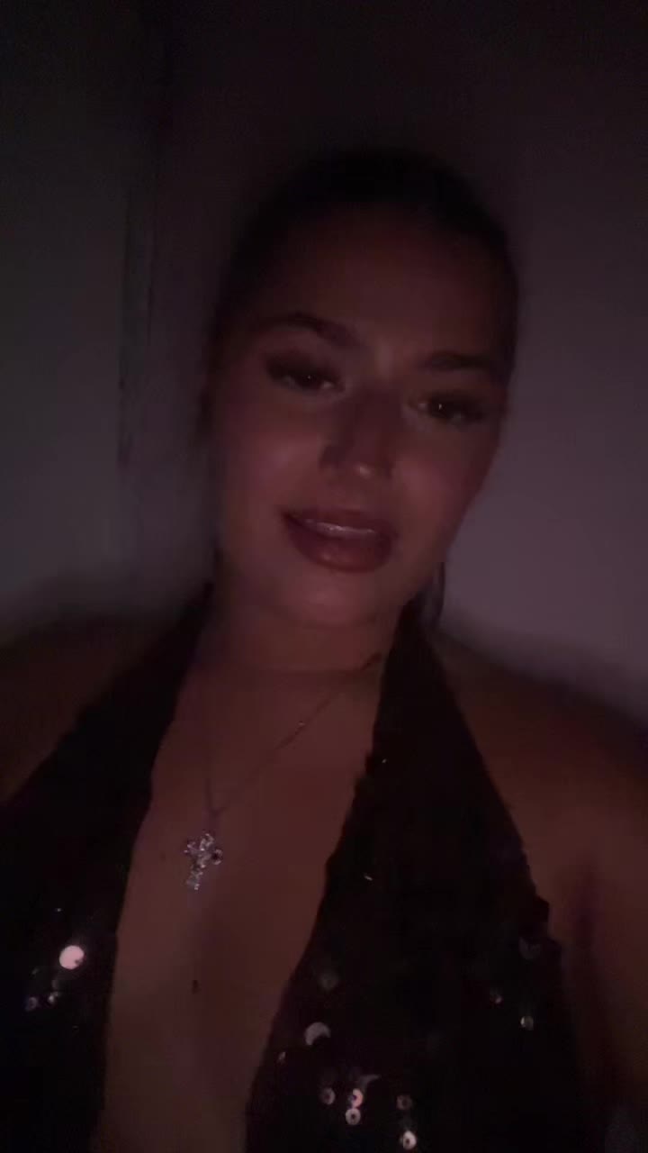 @Iness_brt83