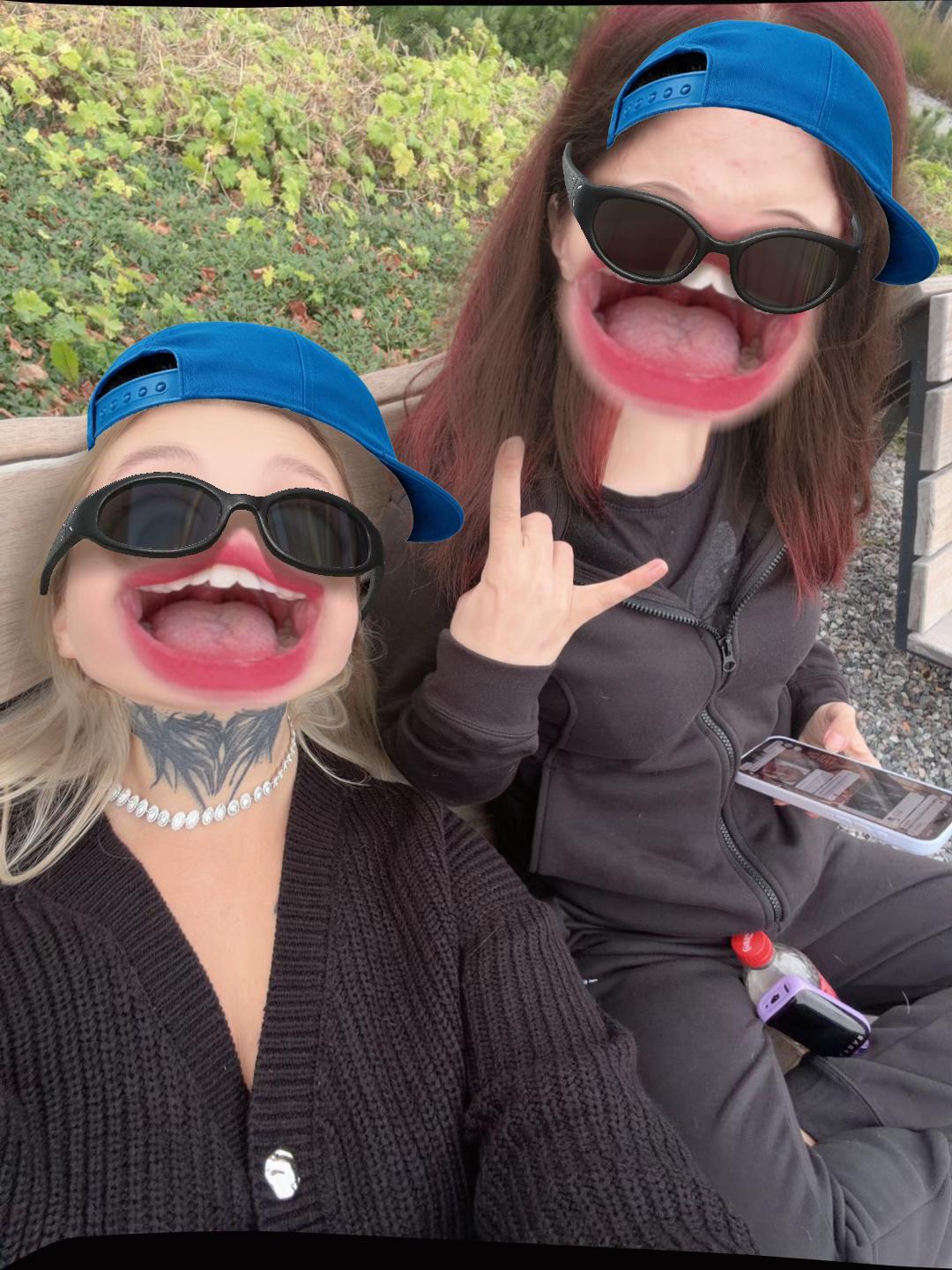 @WITCH🔮🕷