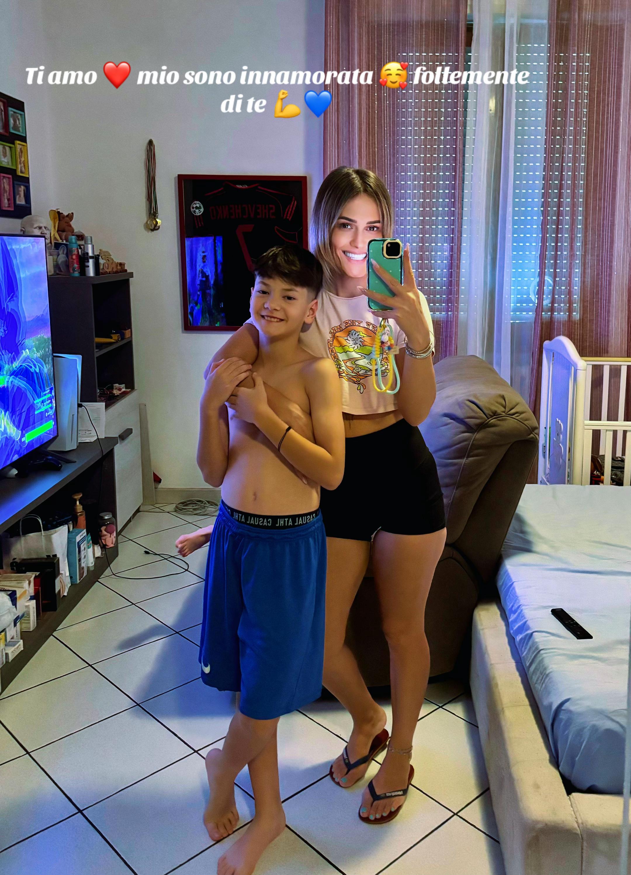 @tina.1988.🫶🌸🫅🇦🇱