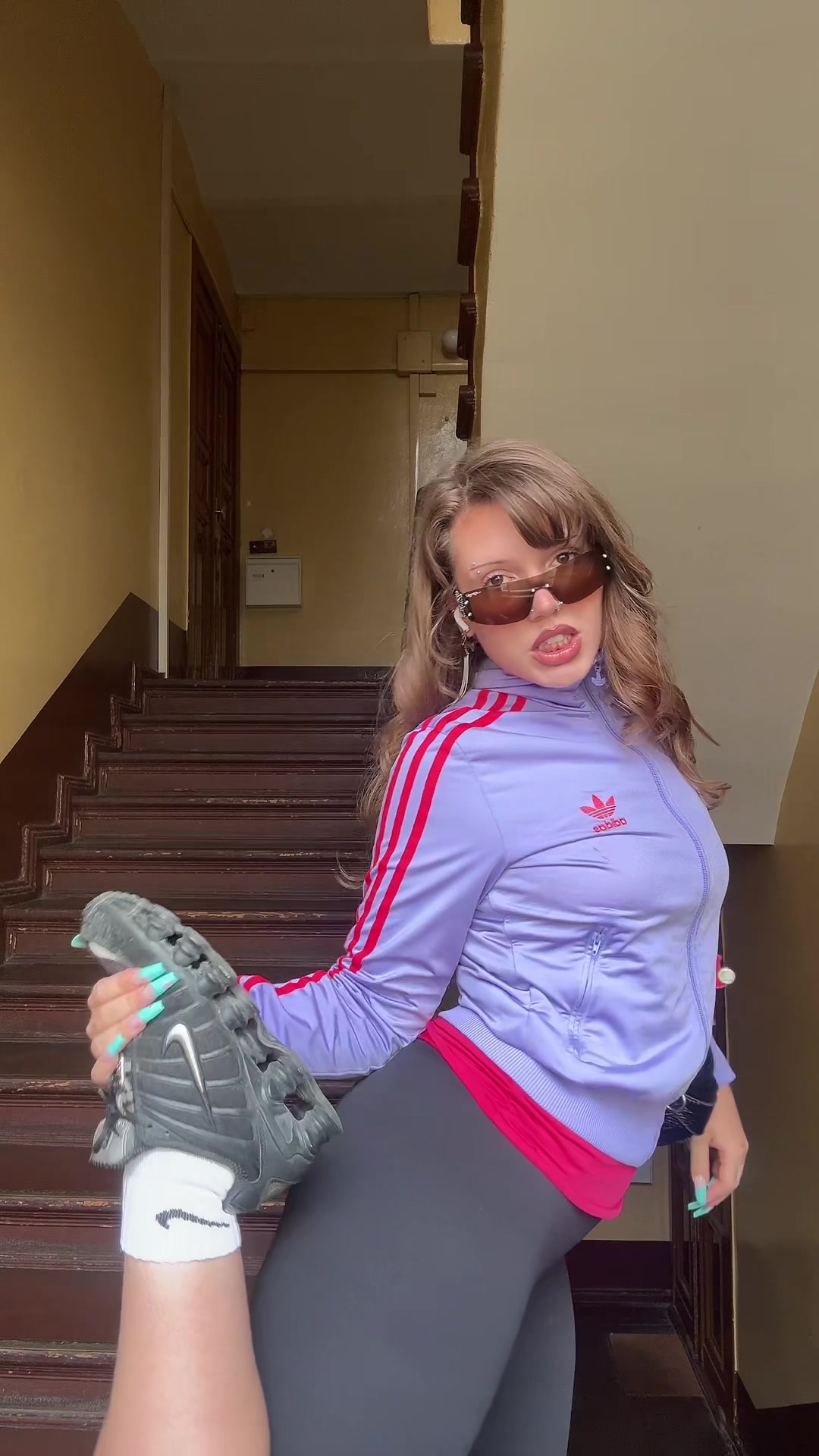 @Mara