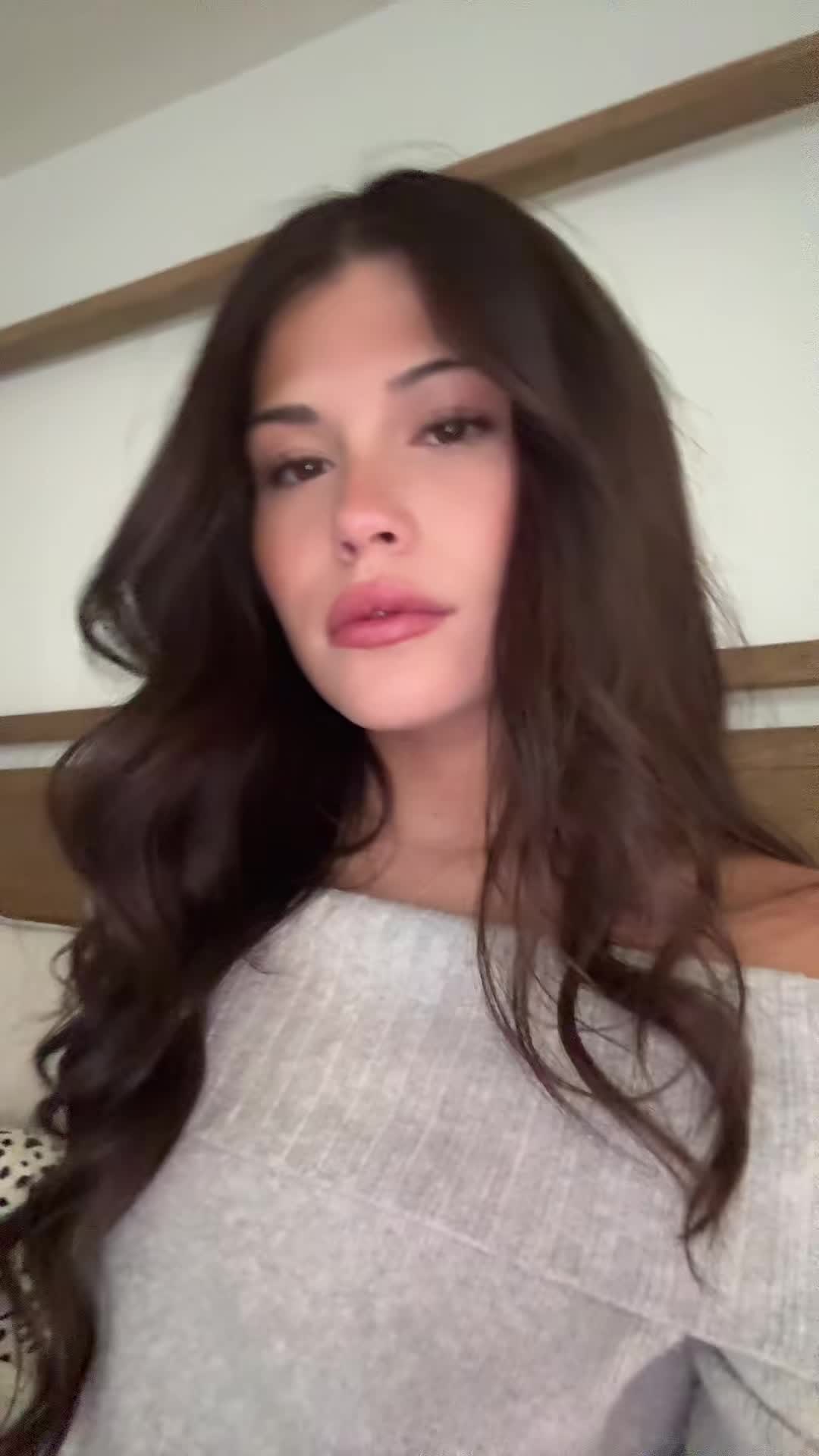 @𝚃𝚊𝚖𝚊𝚛𝚊🥥