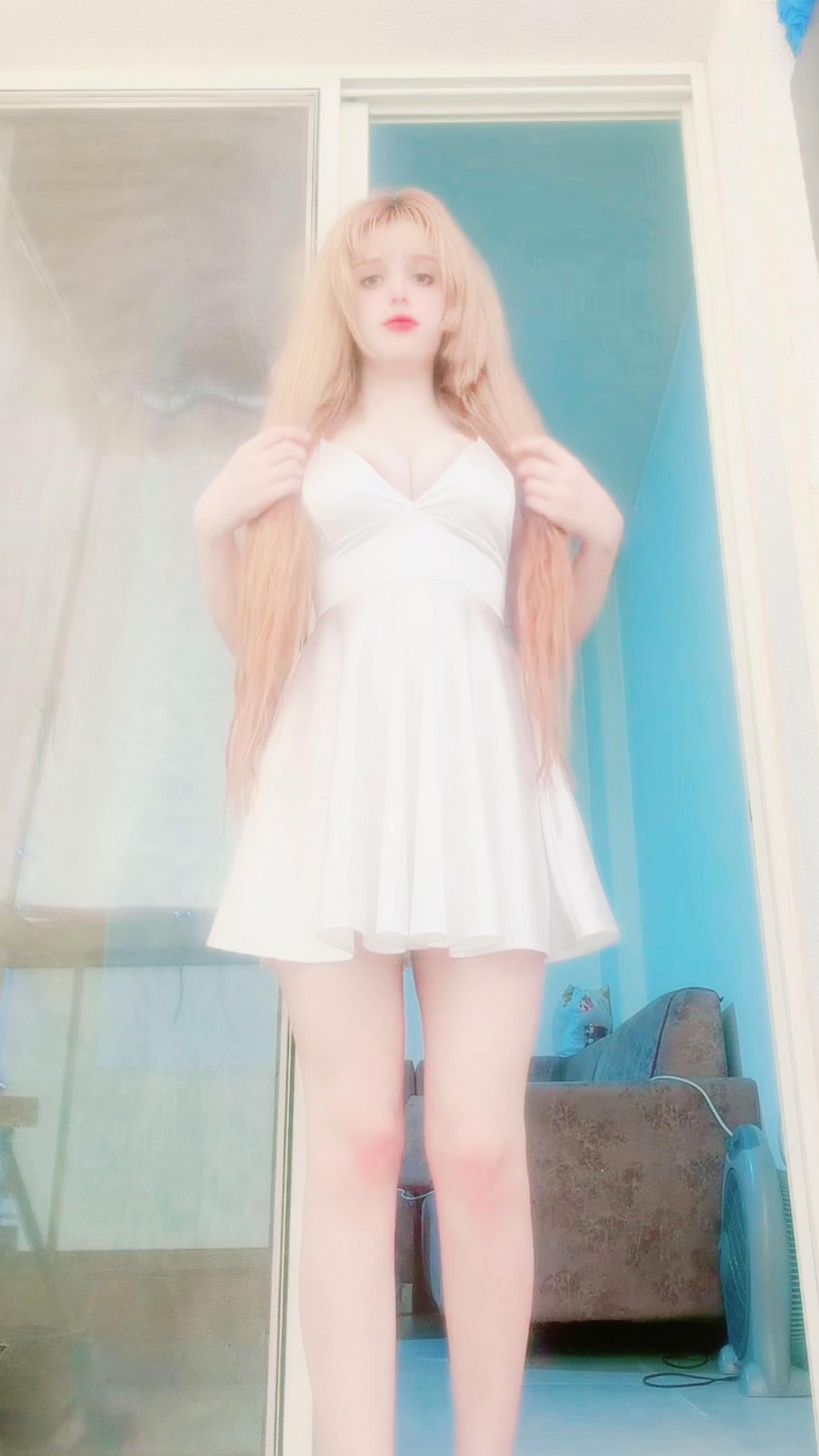 @Sellen777