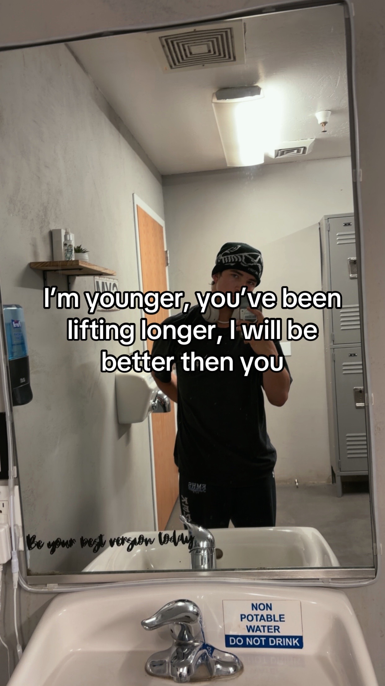 @Kruzz