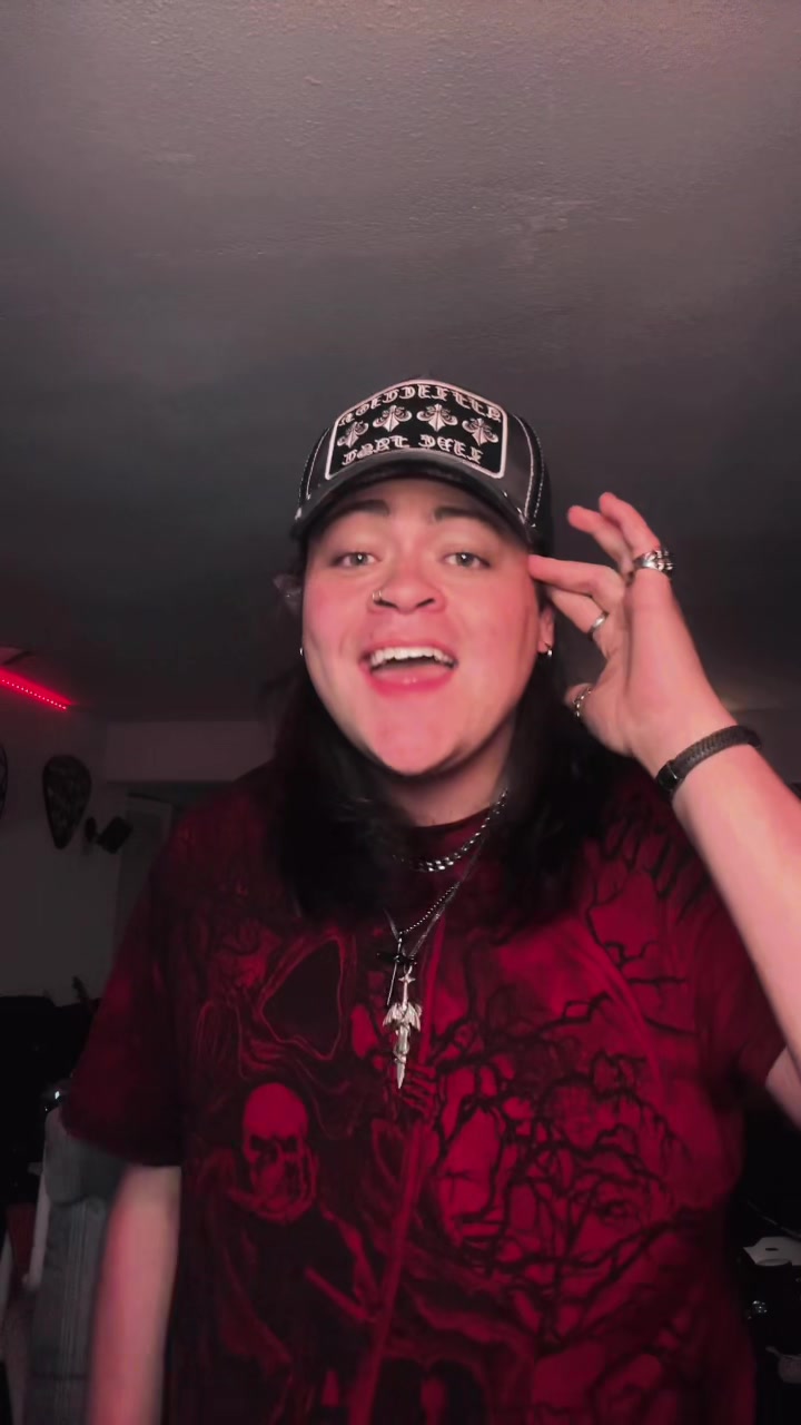 @𝕵 𝖚 𝖘 𝖙 𝖎 𝖓