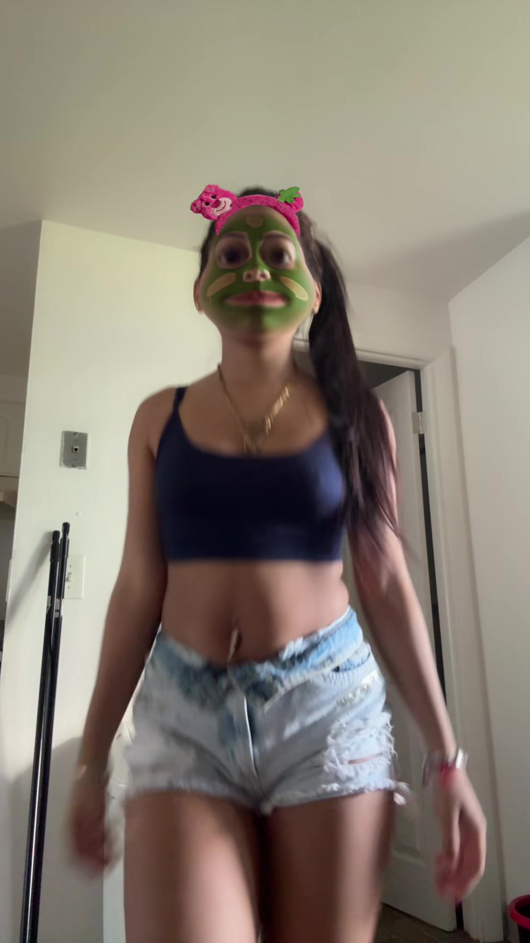 @VALERIA🦦