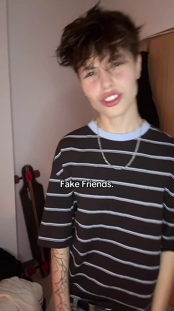 @🚬
