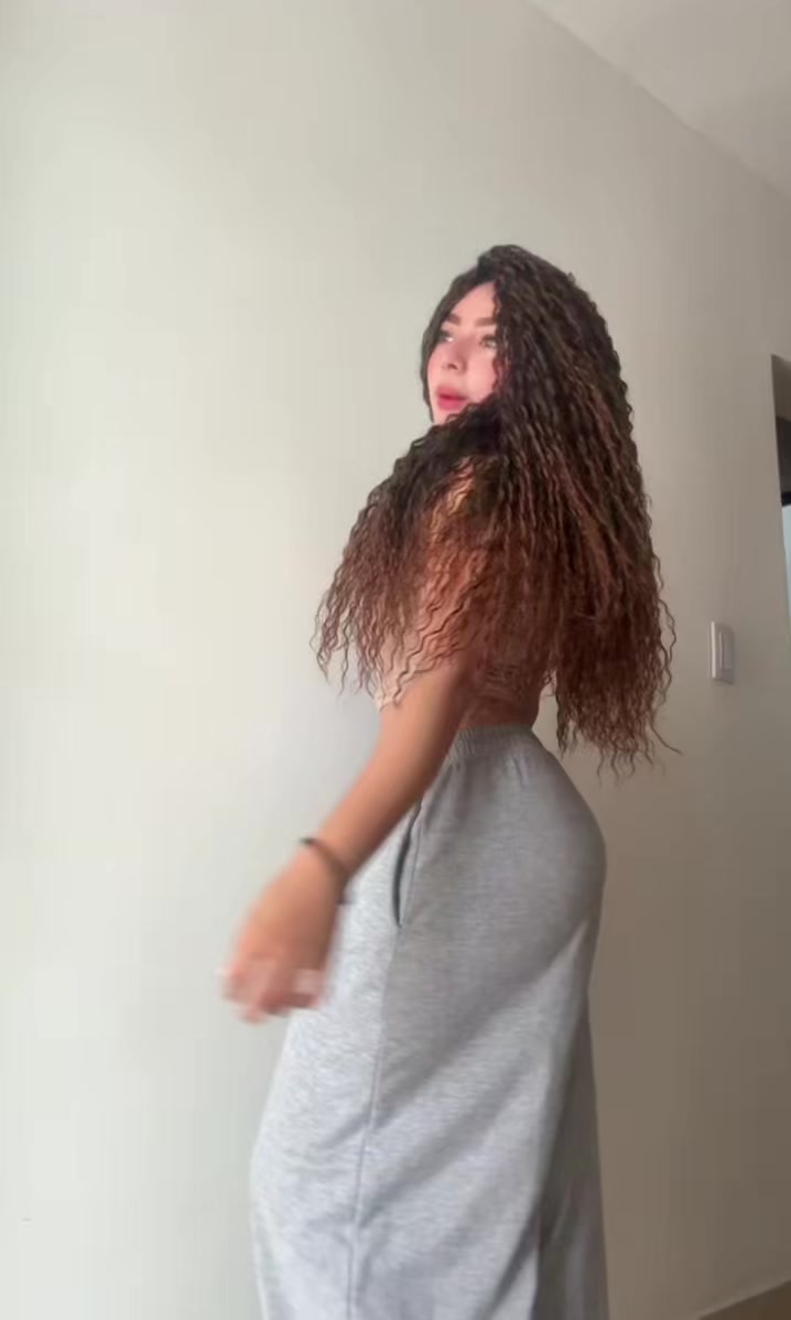 @Valentina