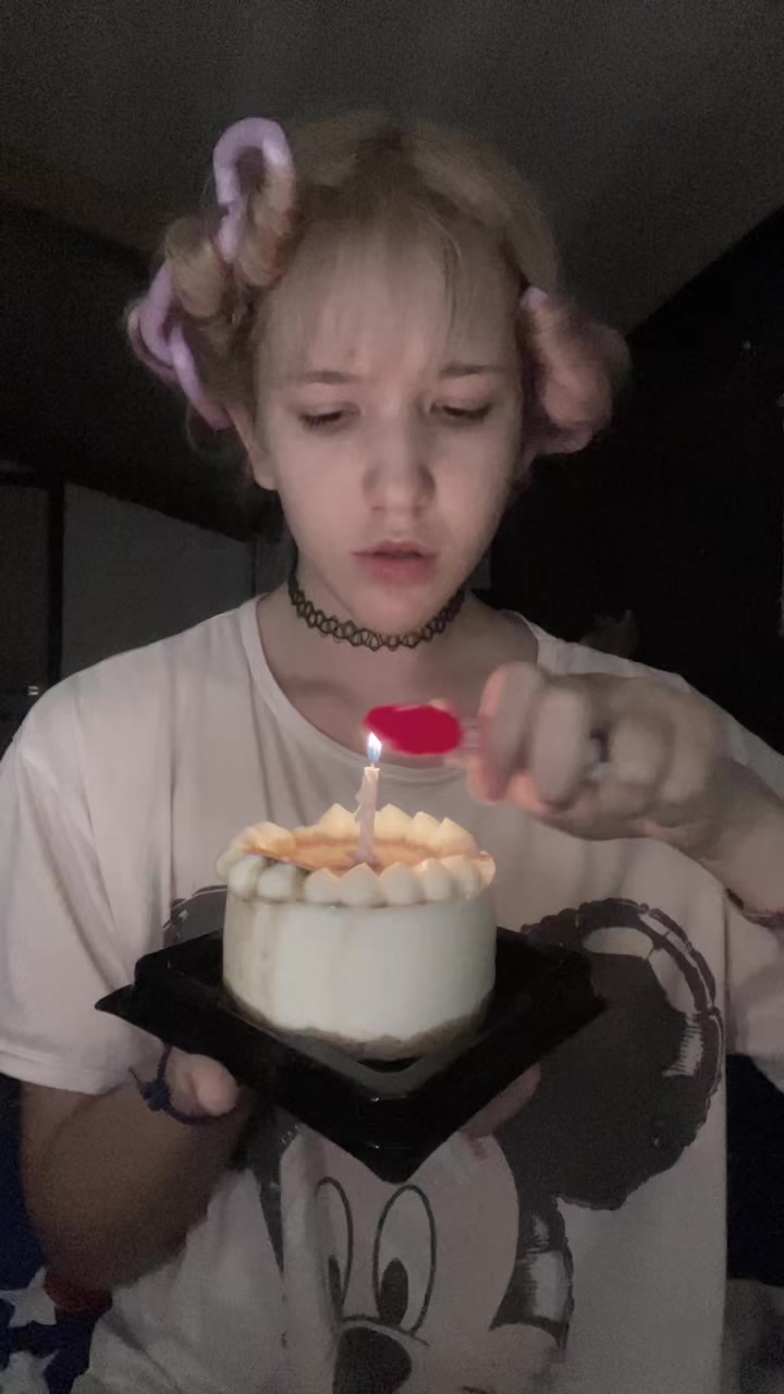 @*･゜ﾟ･*:.｡S0ph&iexcl;ė🪷 .｡.:*･゜ﾟ･*