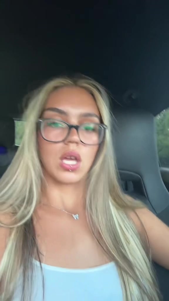 @courtneybeck.x