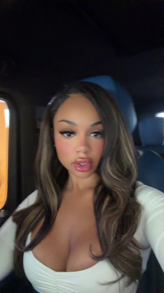 @Lala