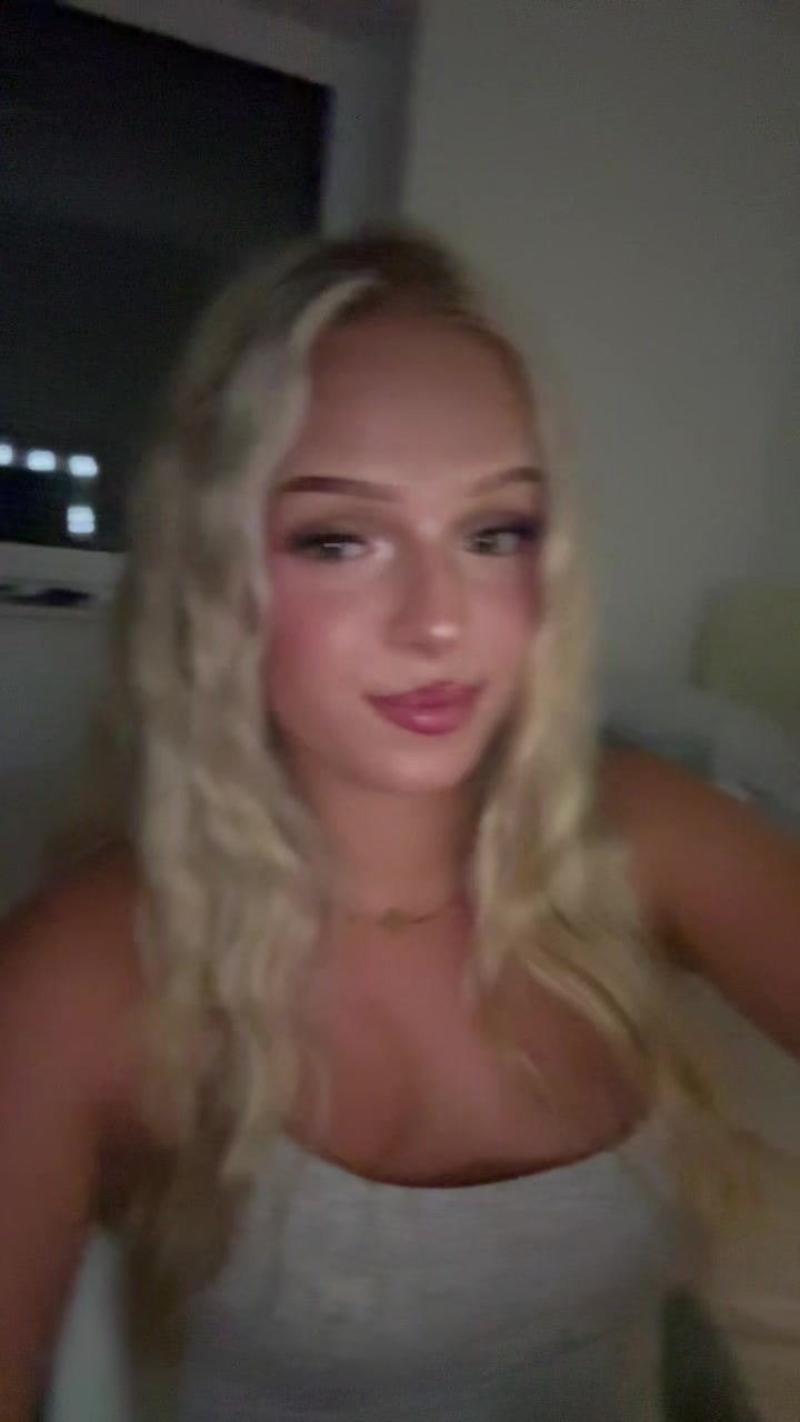 @𝐙𝐨𝐞𝐲
