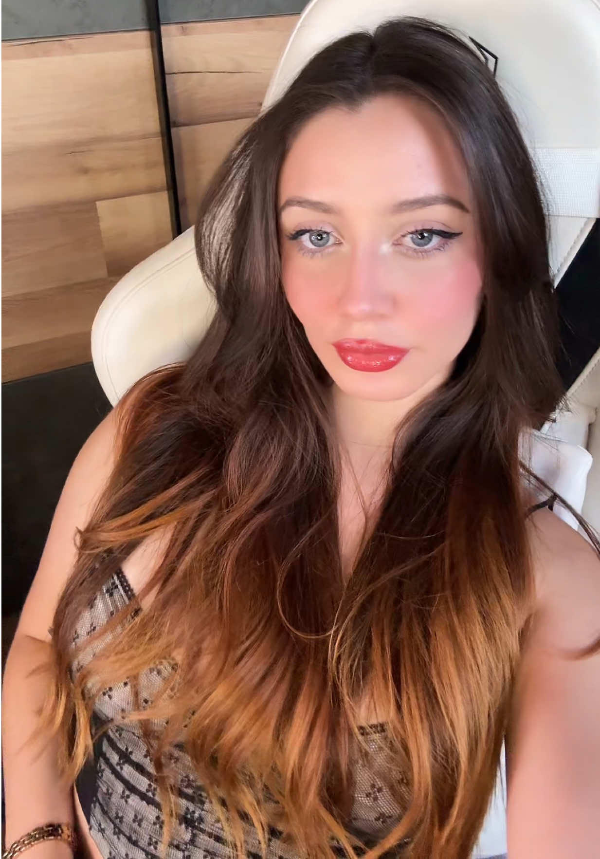 @𝓐𝓻𝓱𝓲𝓪🎀