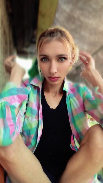 @blondykitty2