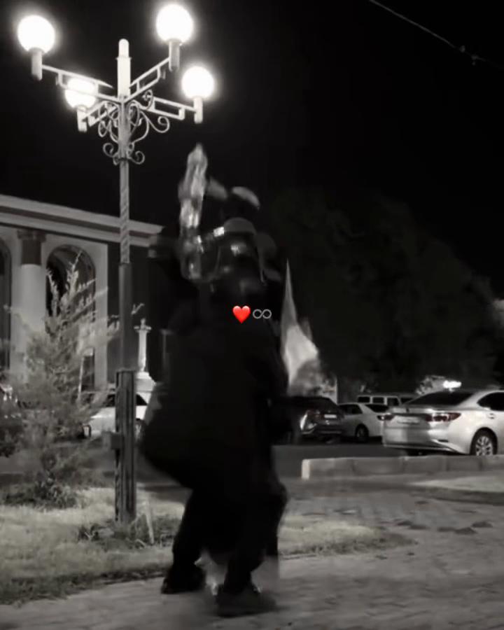 @𝙰 𝙷 𝙼 𝙴 𝙳 ♡