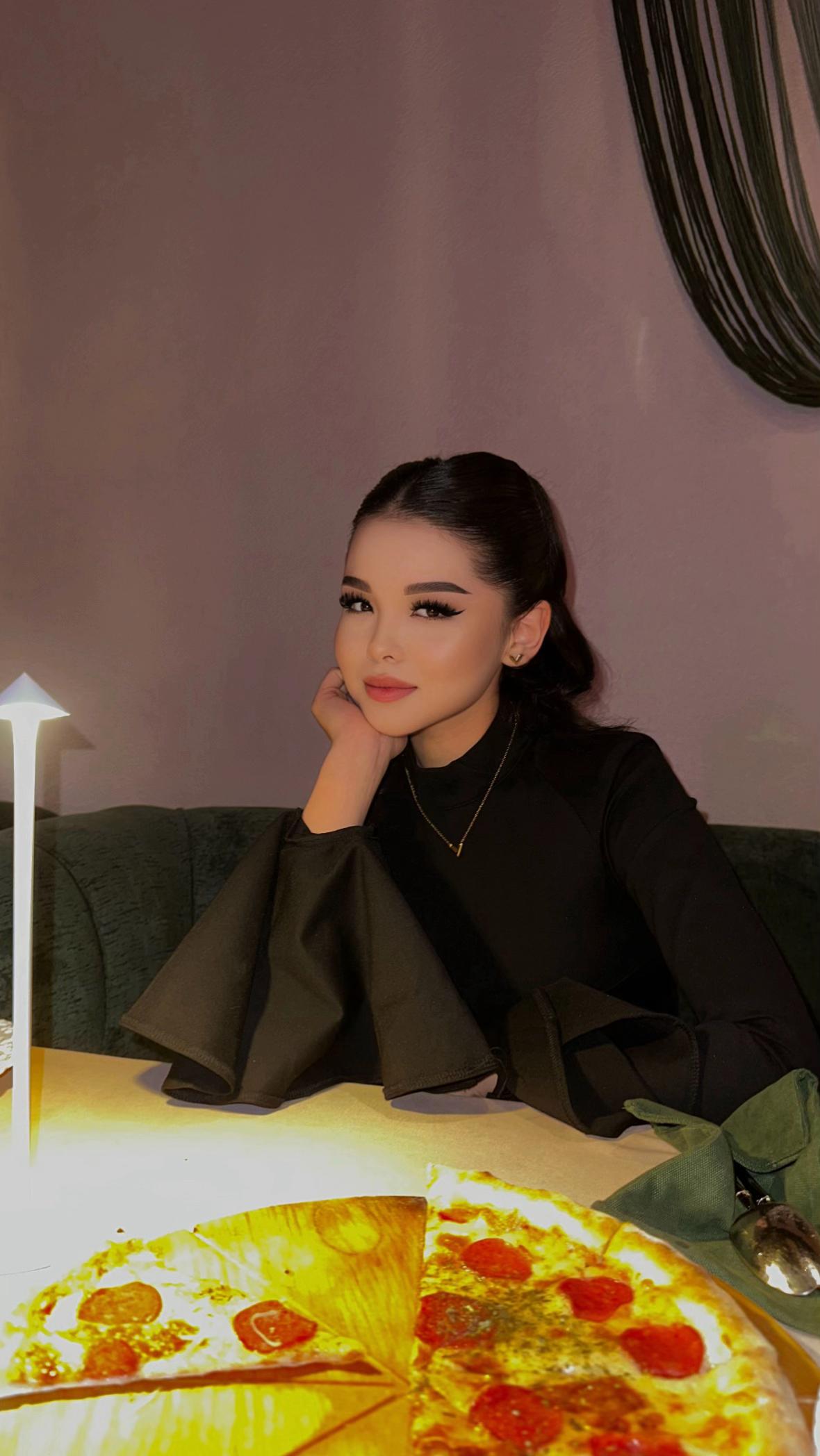 @𝒜𝒾𝓃𝒶𝓏𝓎𝓂
