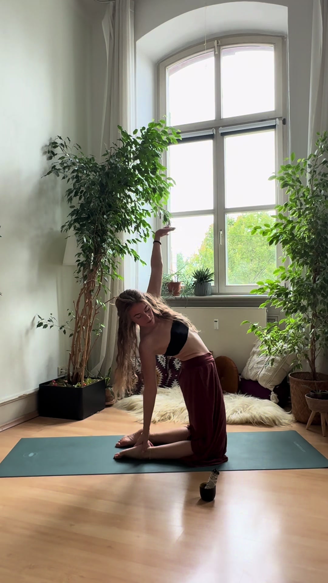 @Marla Moon Yoga 🌒