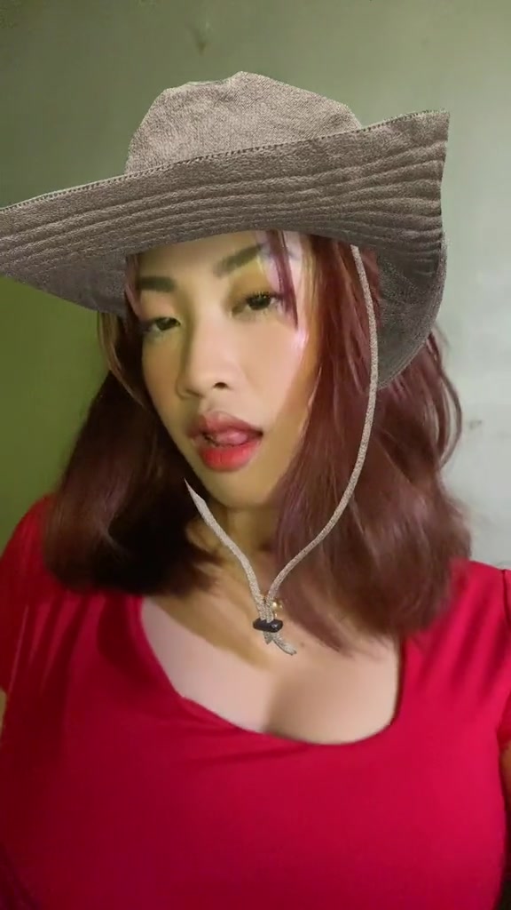 @⋆˚࿔ 𝐡𝐢𝐦𝐢𝐤𝐨 𝜗𝜚˚⋆