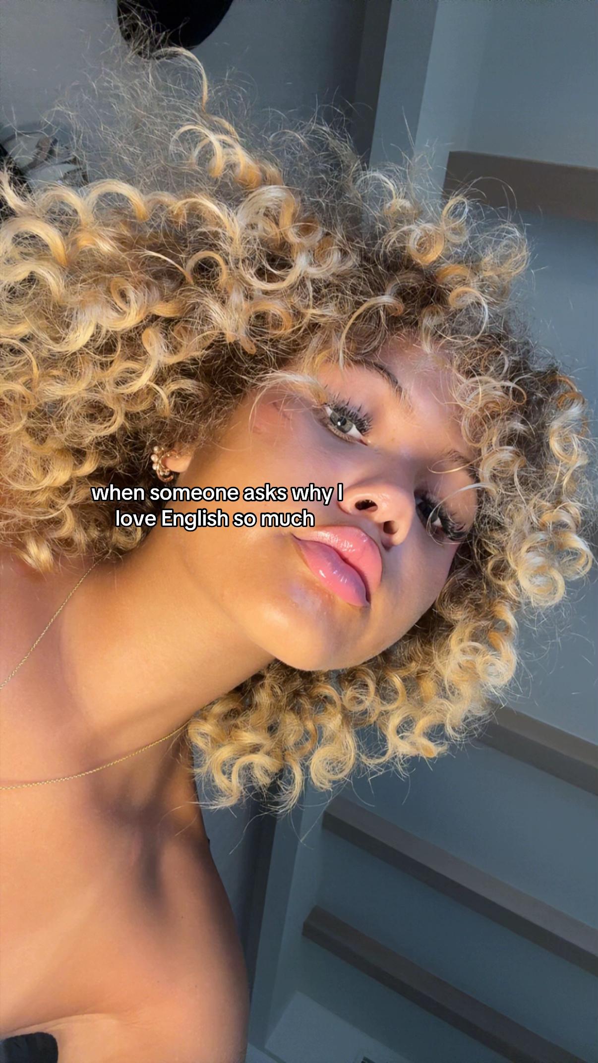 @𝒪𝓁𝒾𝓋𝒾𝒶𝓂𝒶ℯ̀♡