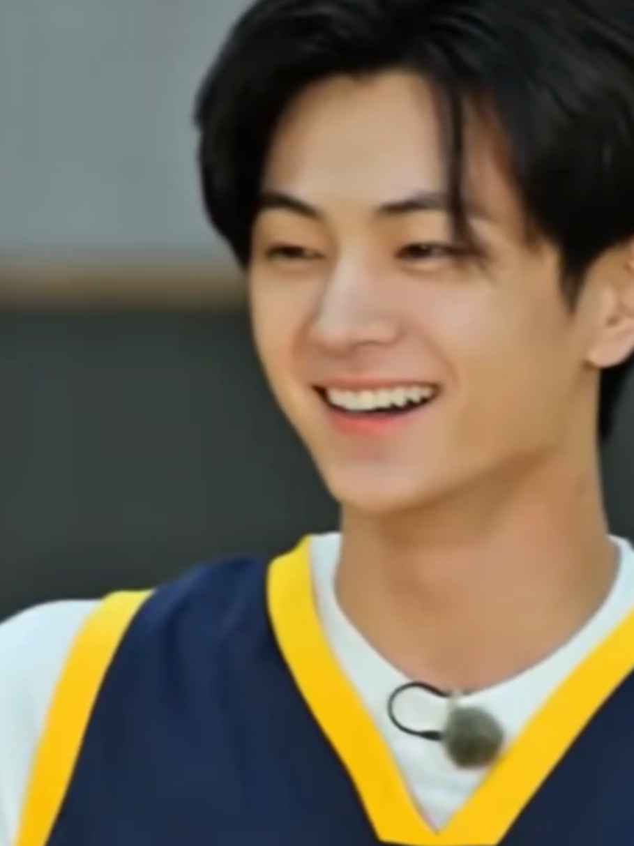 @bella>hyunjin♡