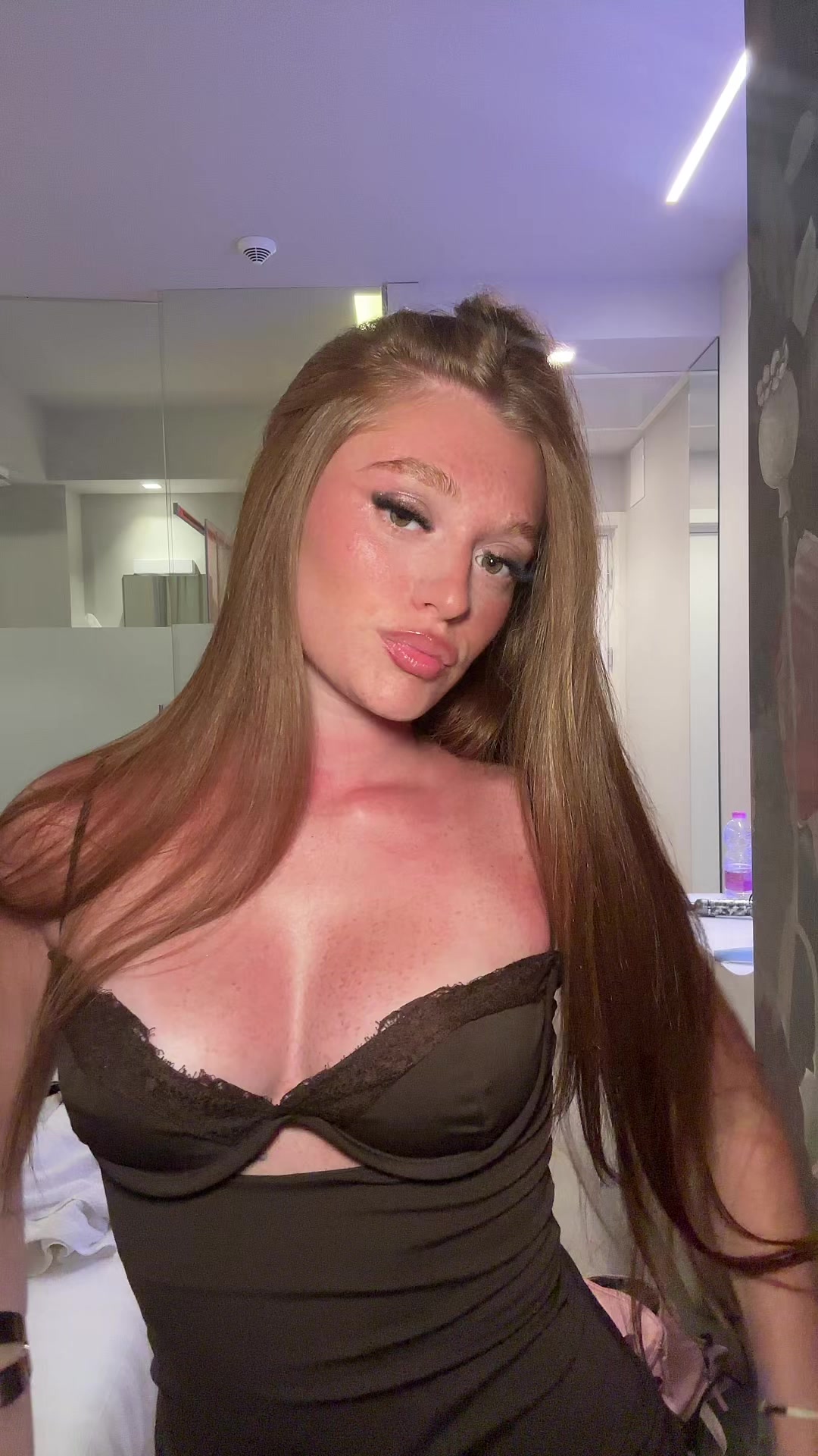 @𝕭𝖎𝖇𝖎 ᯓ★