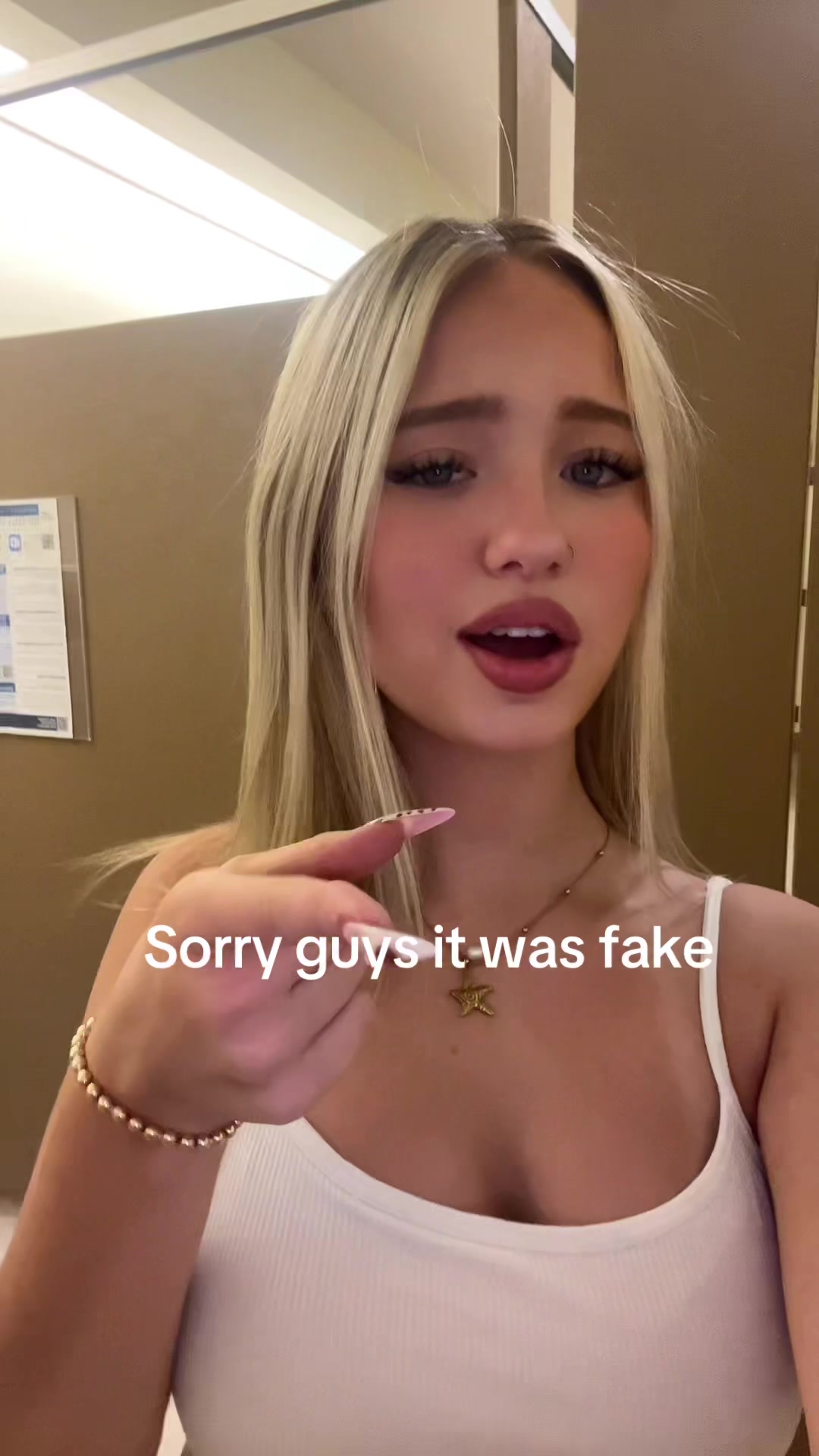 @pinkunicornglitter49