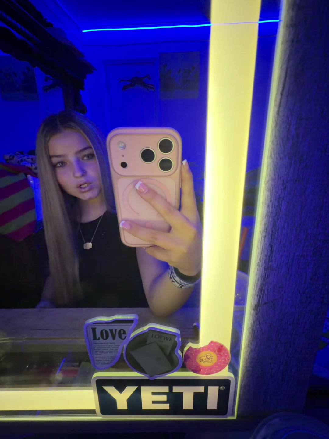 @itsss_justt_miaaa