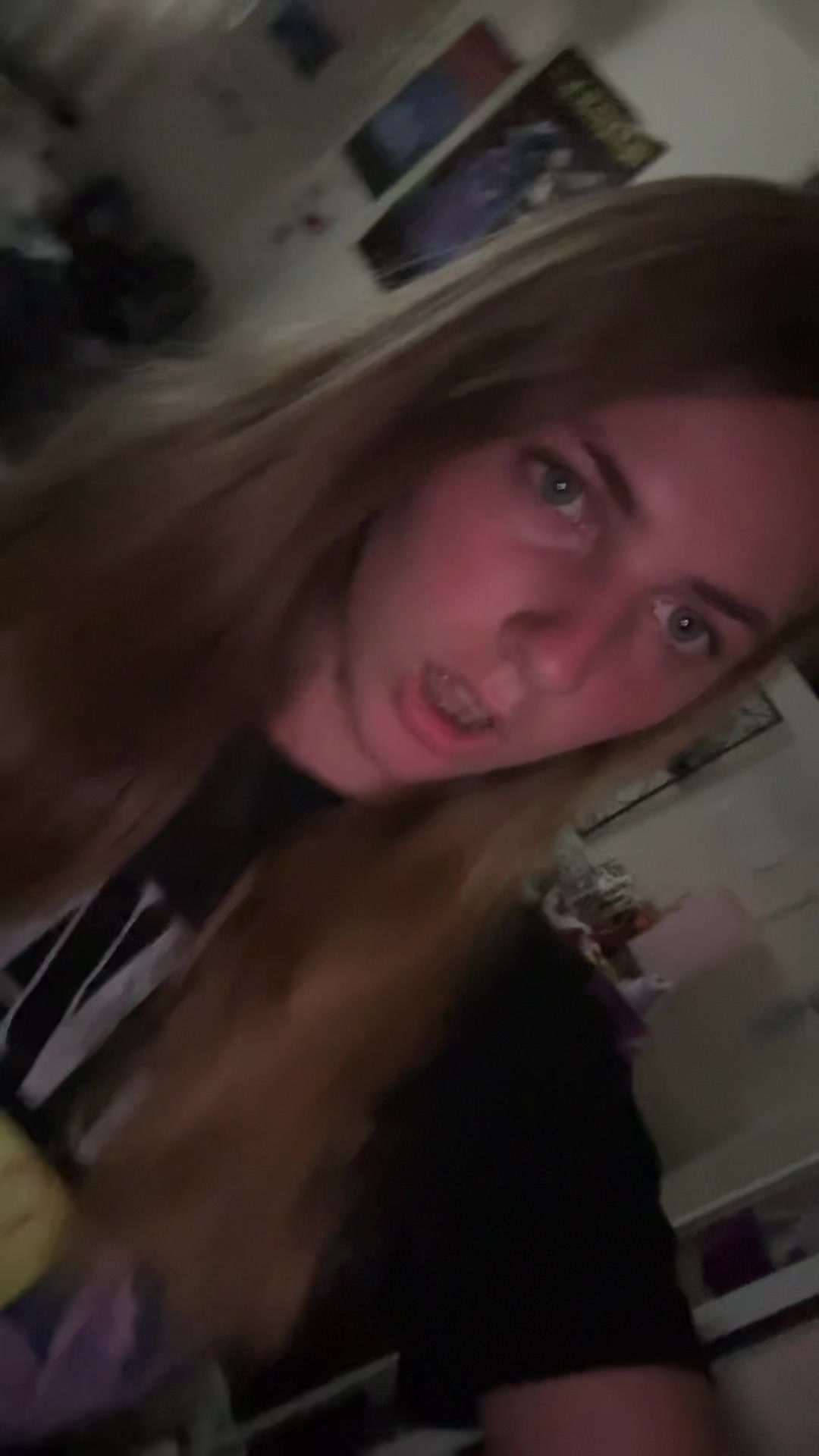 @LivingD&pound;@dGirl