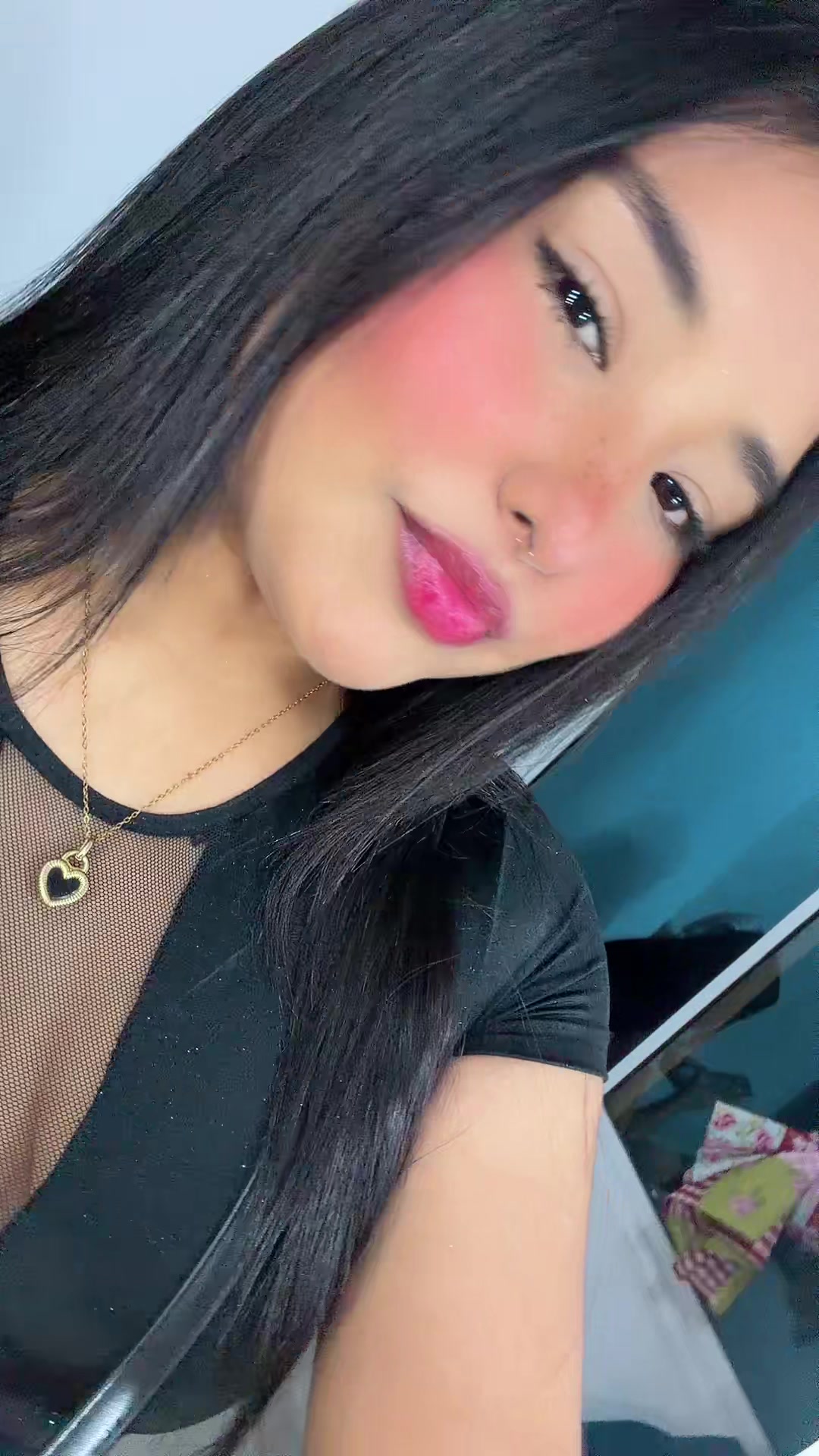 @vanessasaenz008