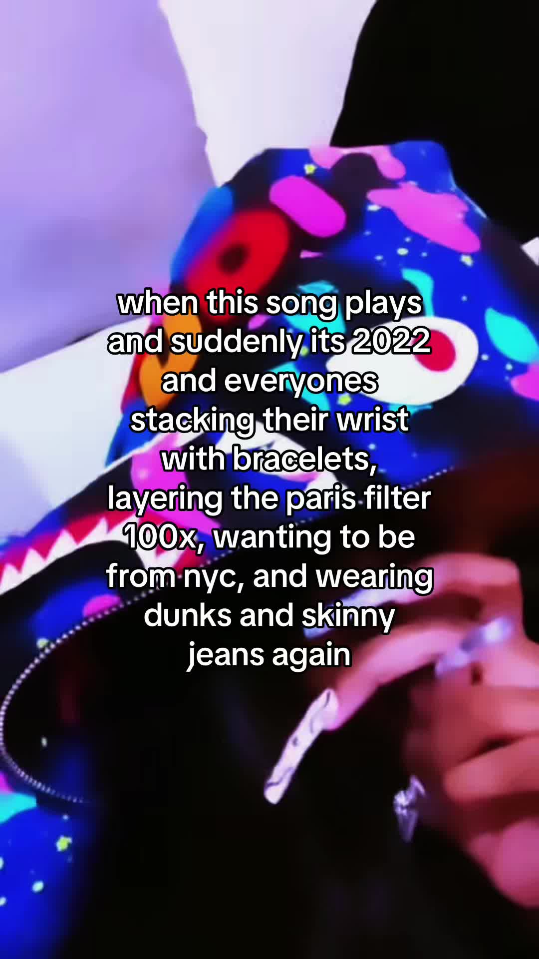 @￴
