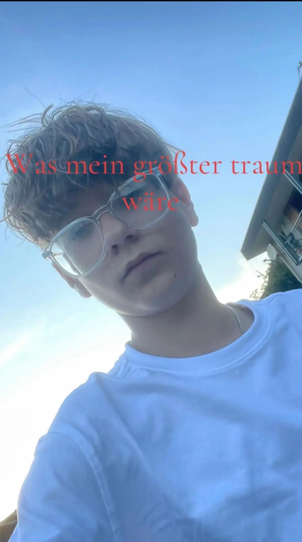 @DYl🅰️N
