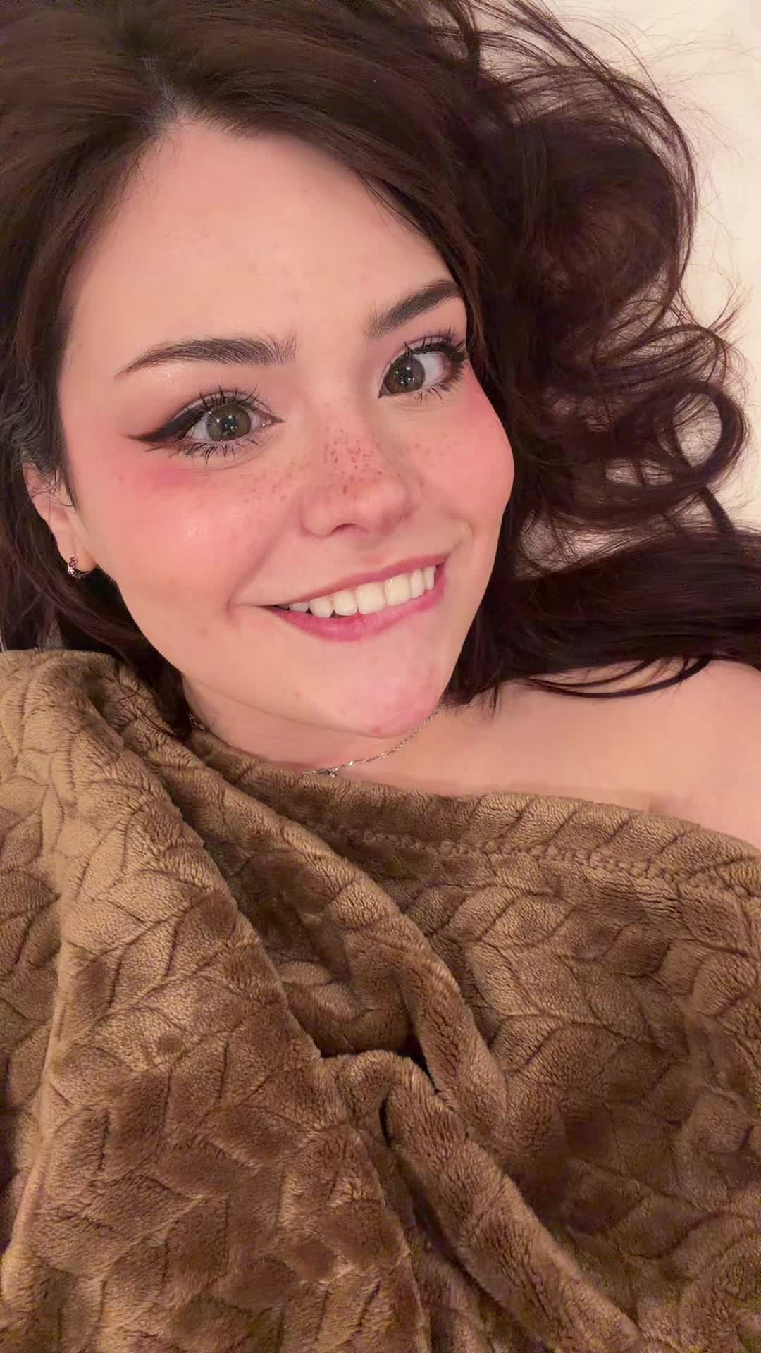 @eveiris_