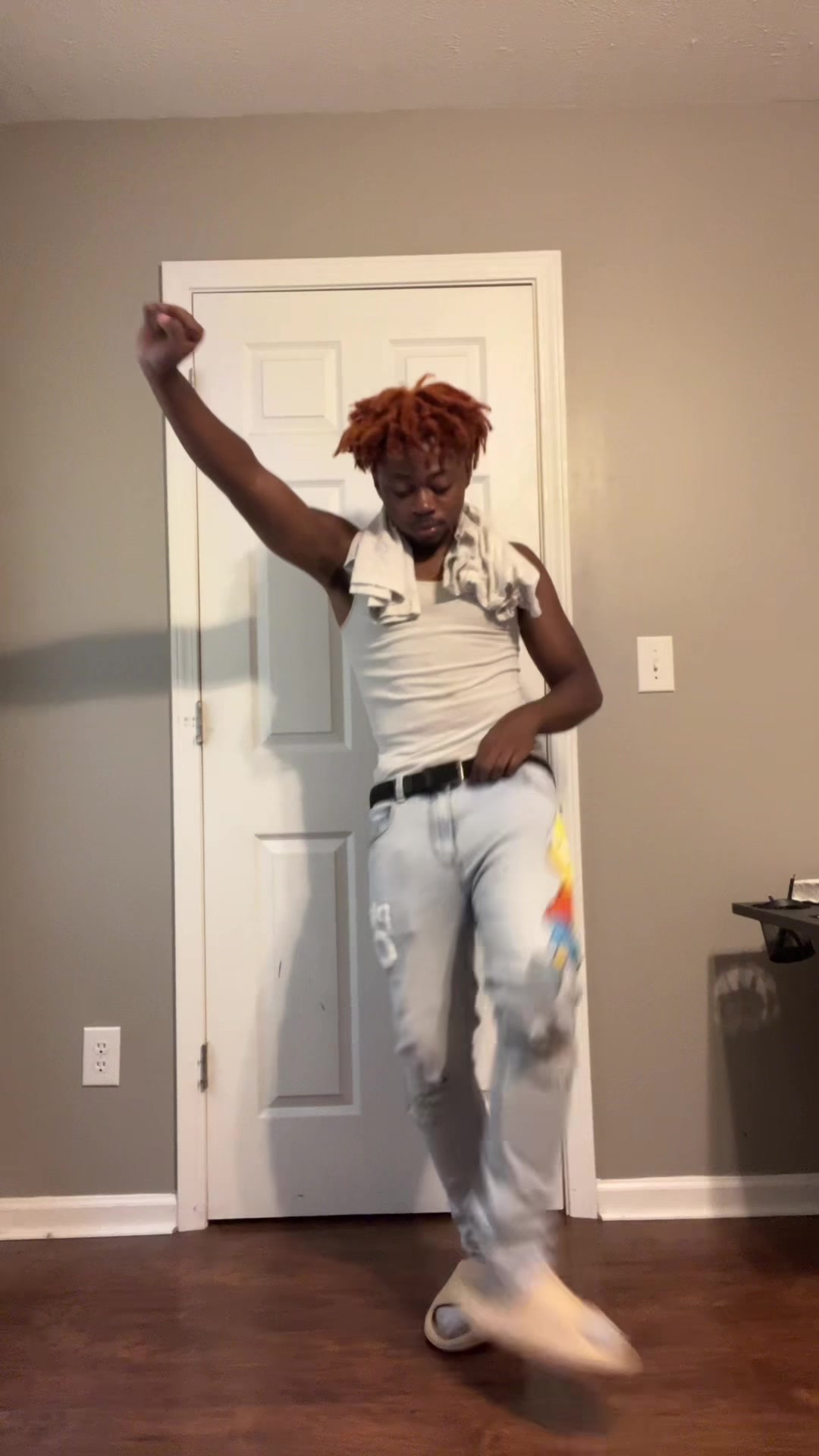 @LT3