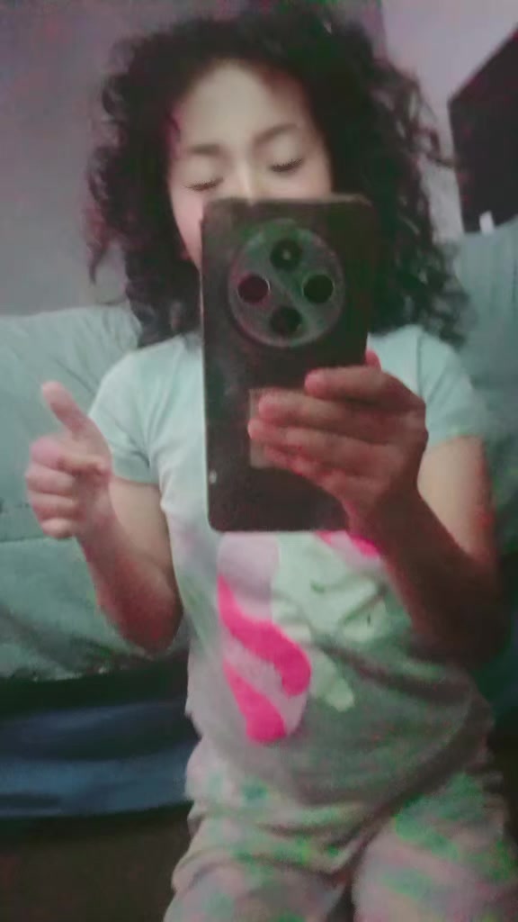 @sof( ˘ &sup3;˘)❤🐼🥇🏠🇦🇺