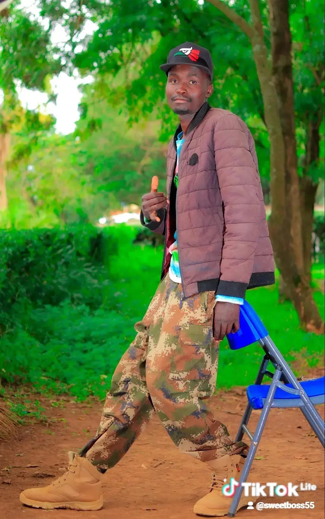 @bazenga  the cool kid