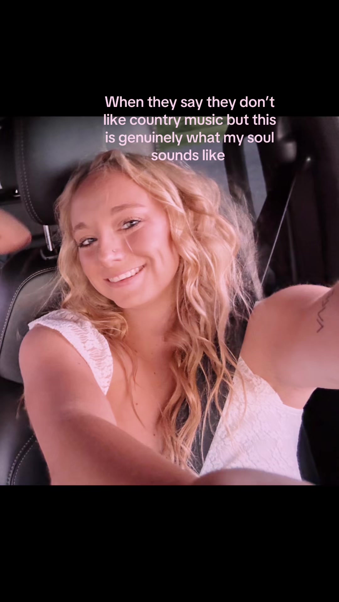 @E L L E