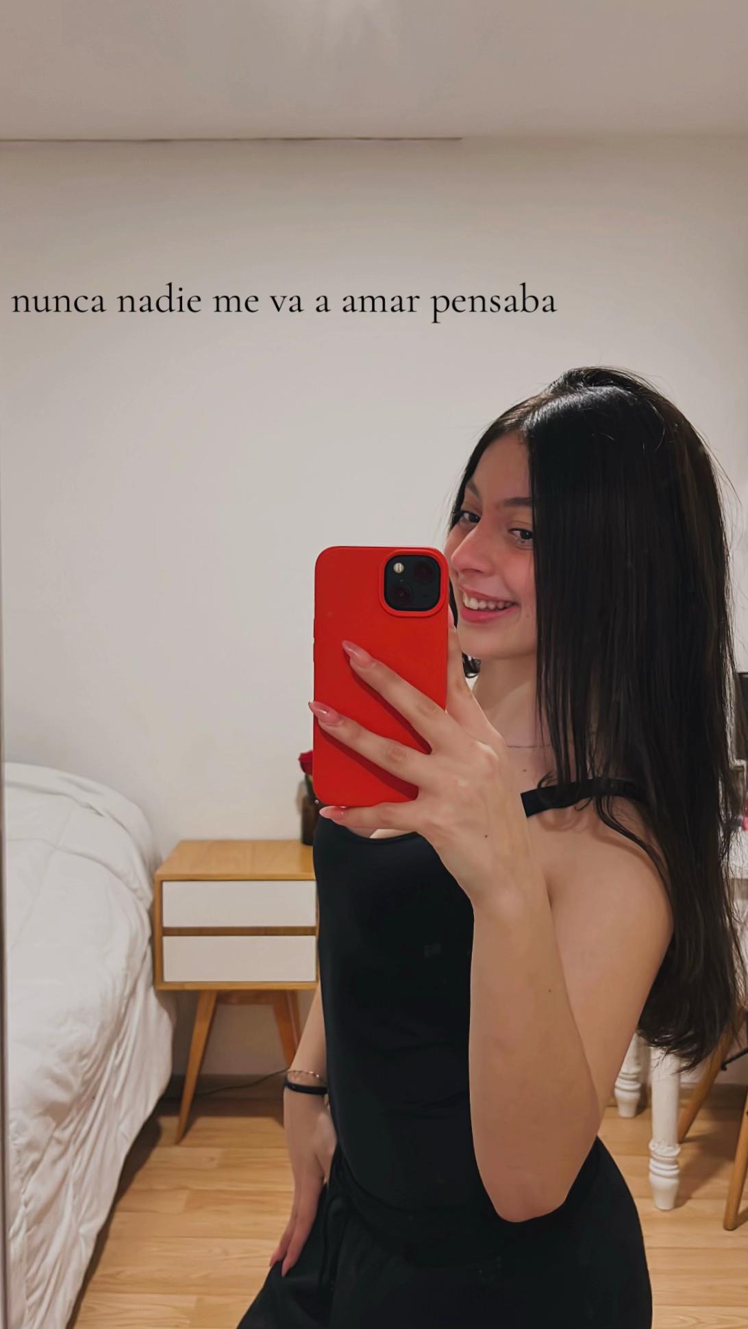@maría