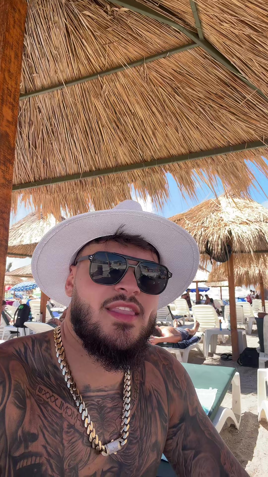 @Alexis🌊