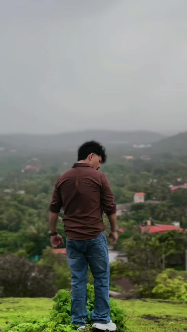 @𝐑c🕊️_
