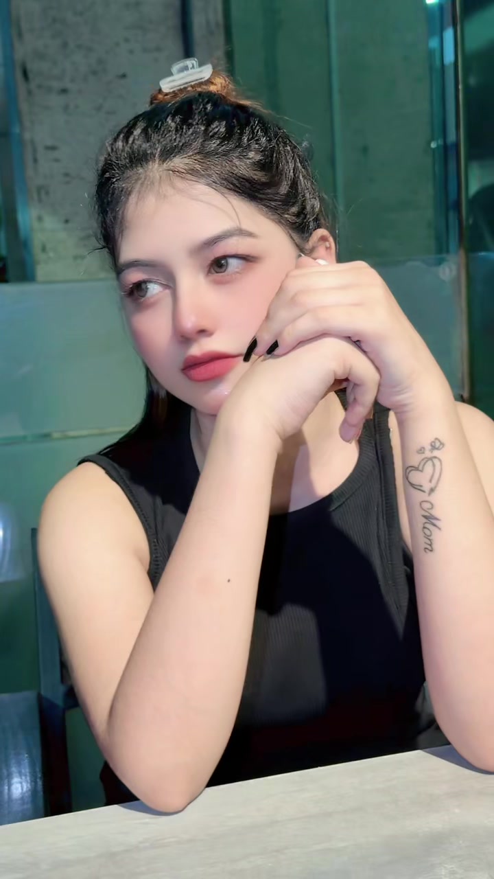 @Mini Panda 🥹