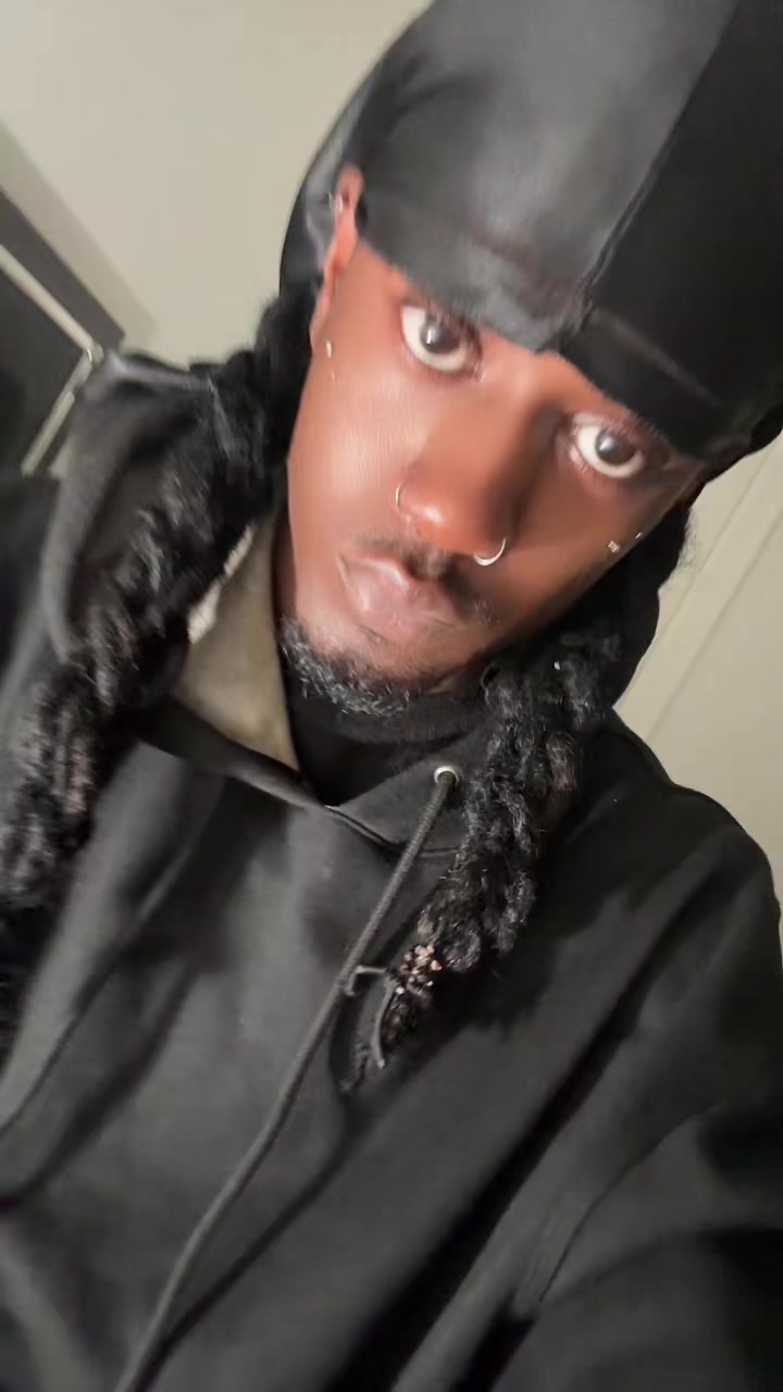 @N0b0dy
