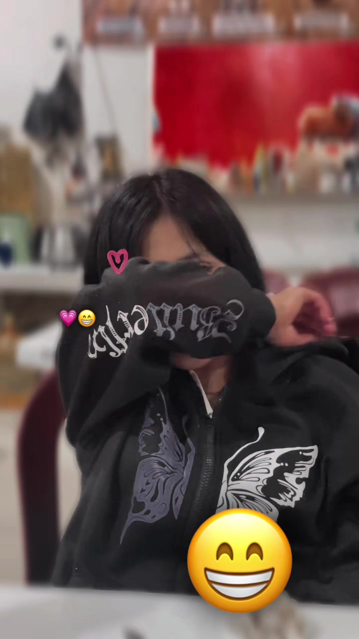 @HEIDY 👩🏻🍒