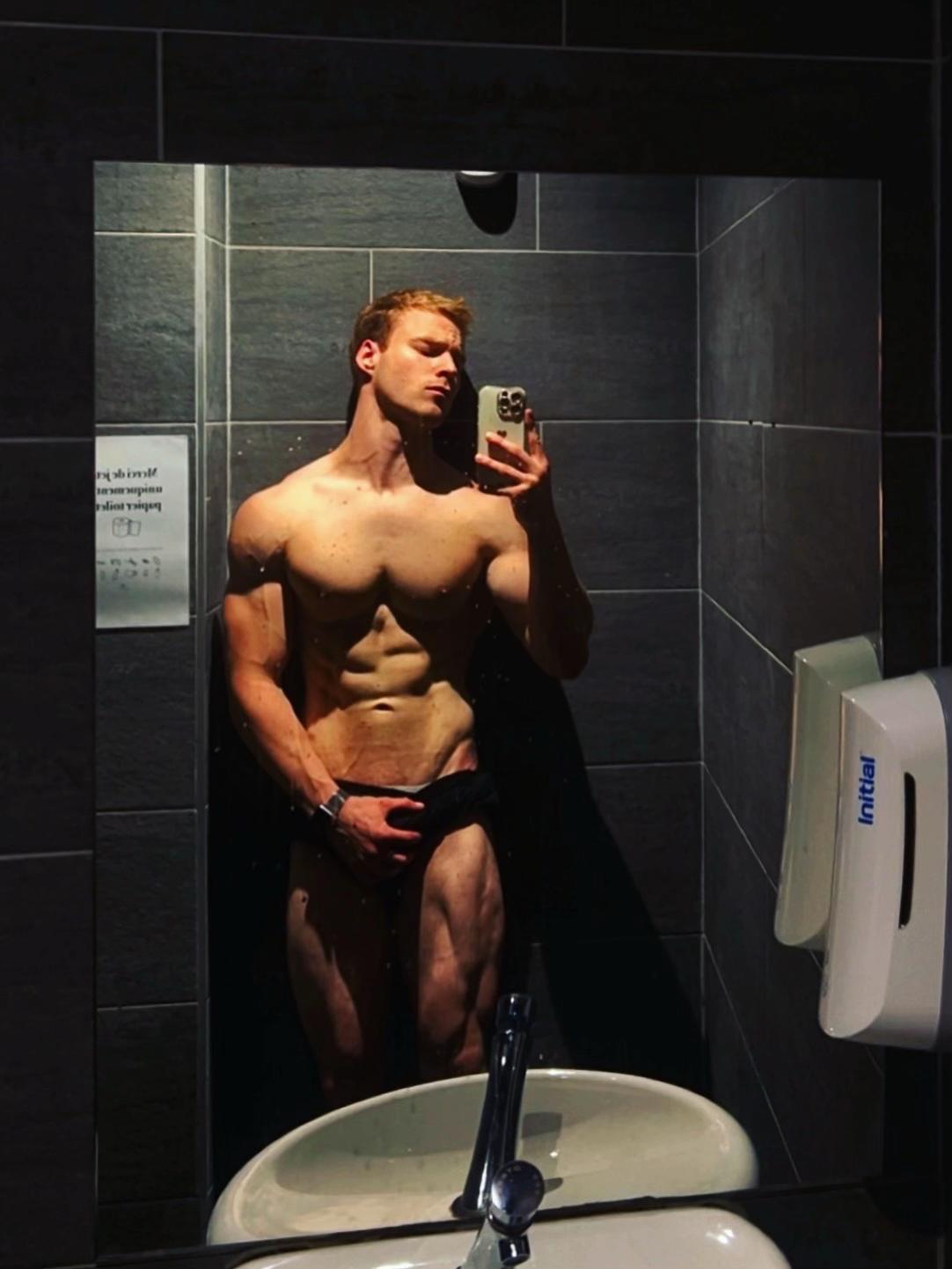 @PAPYY_FIT