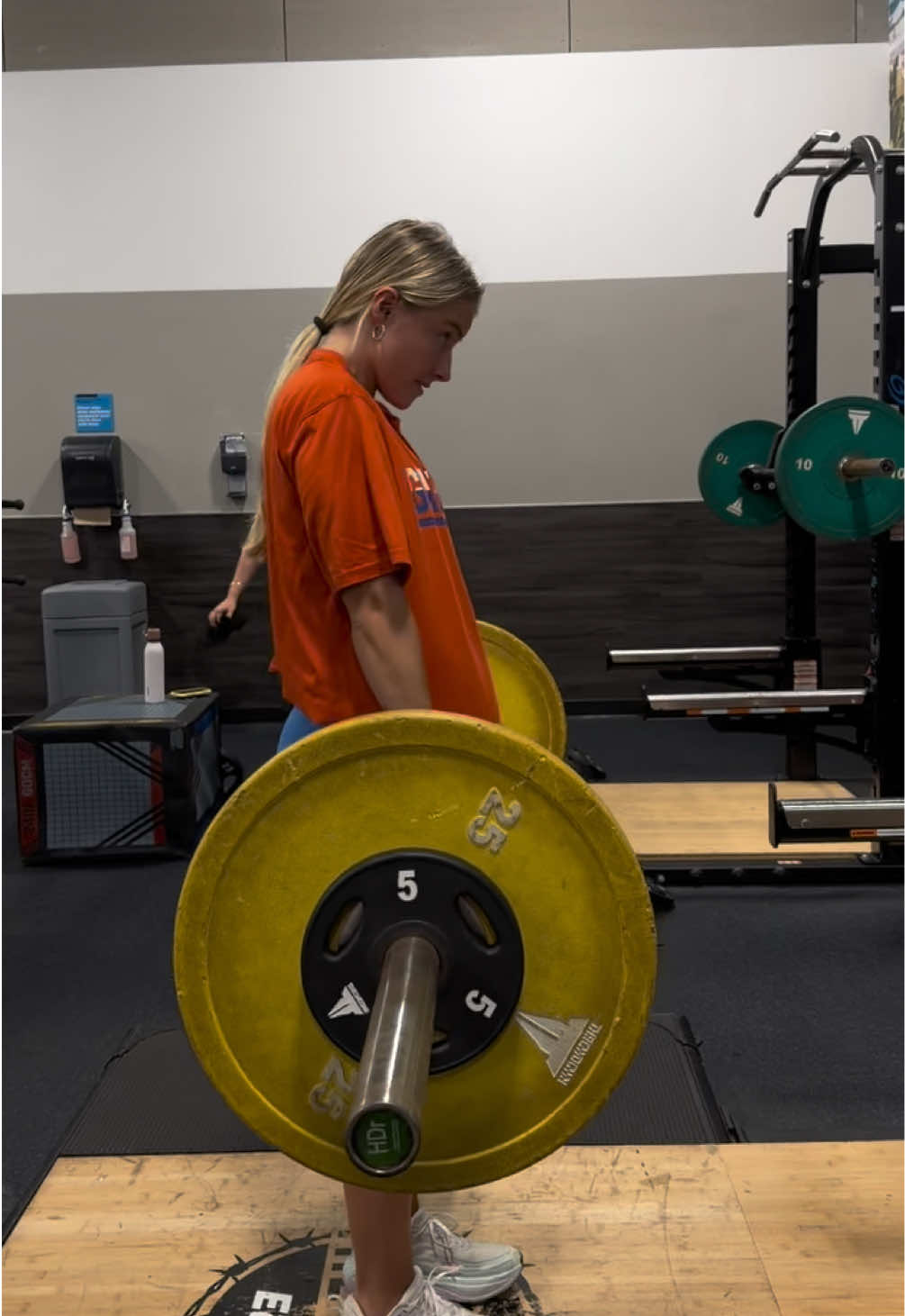@ashlyn_lifts