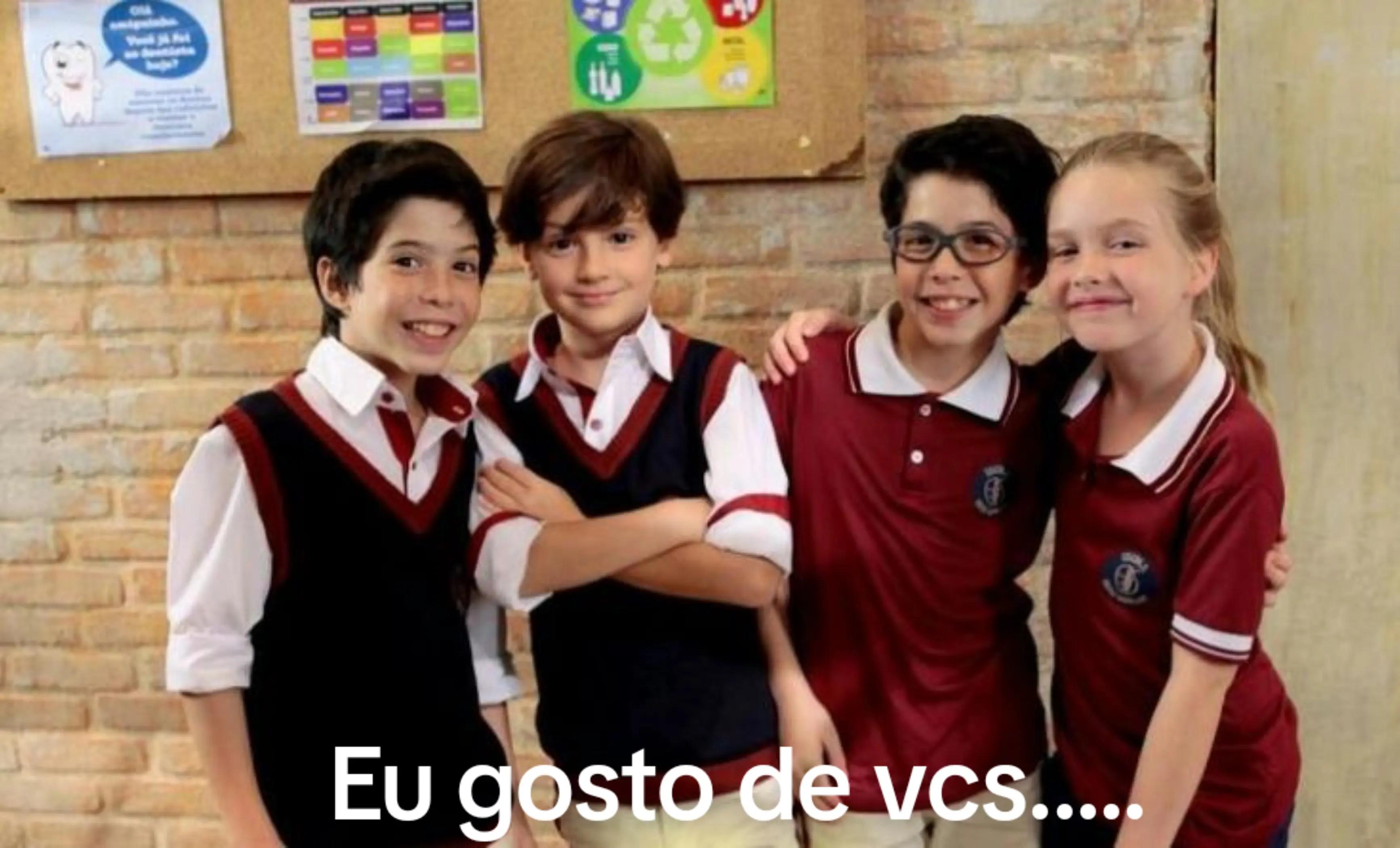 @F&atilde;_clube.piquintela