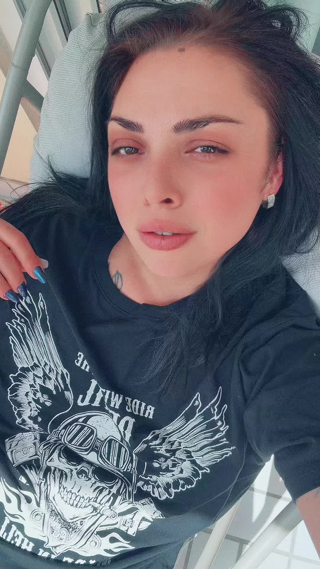 @Cătălina