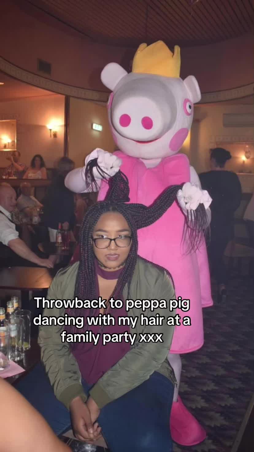 @ELLA MAC