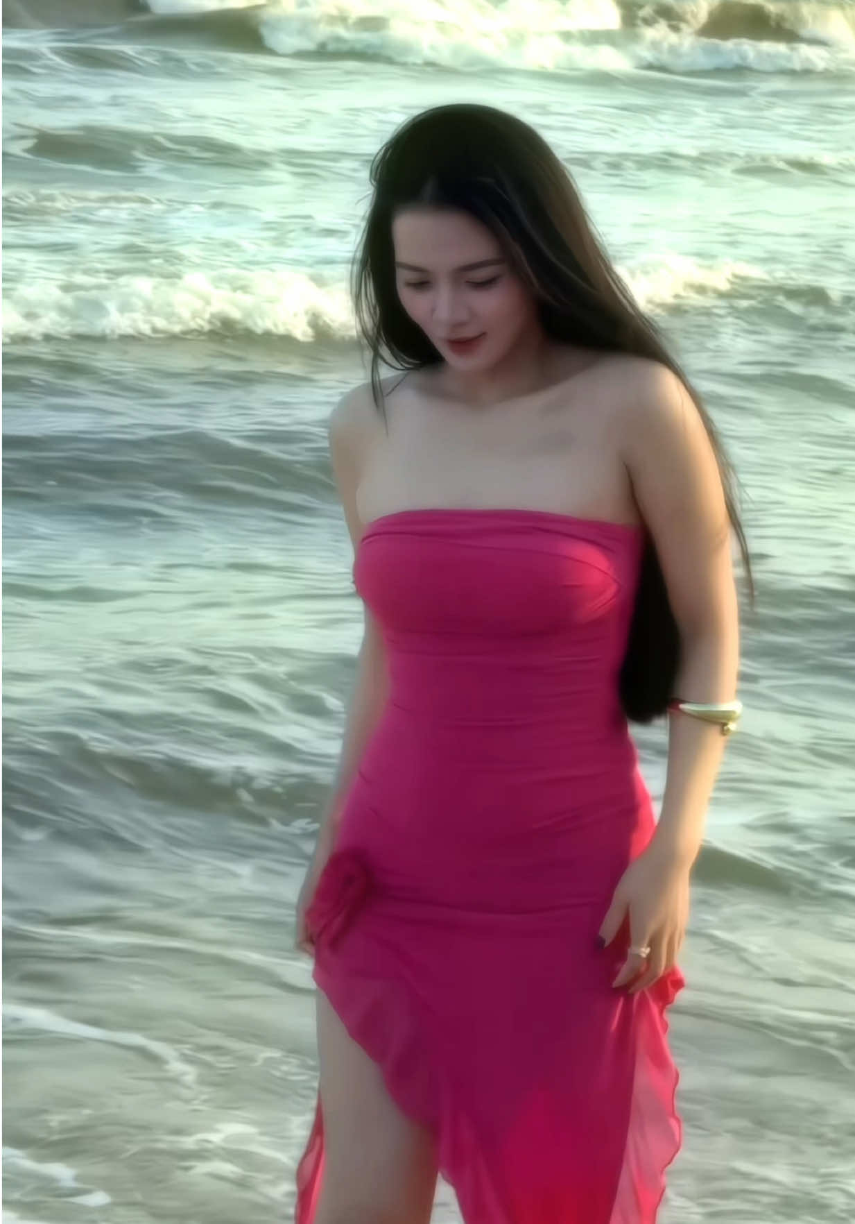 @Hoang Tra My