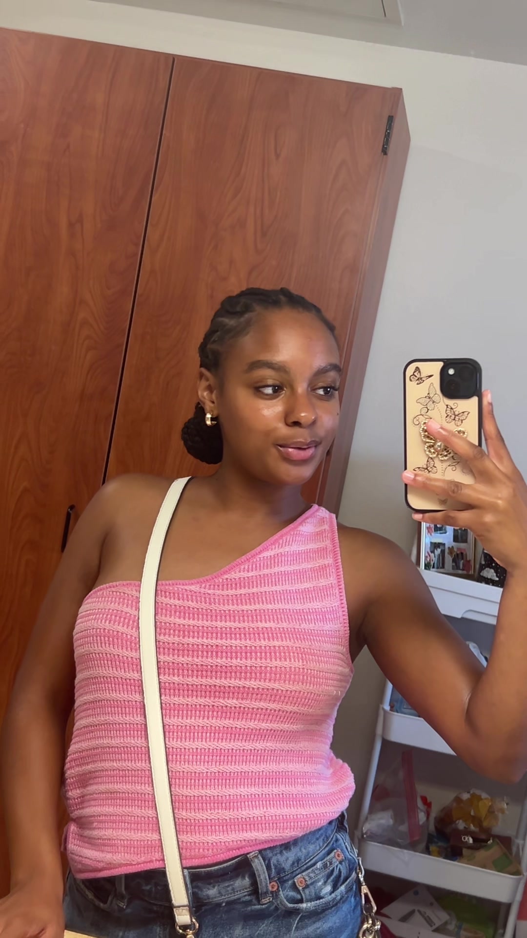 @authenticmora